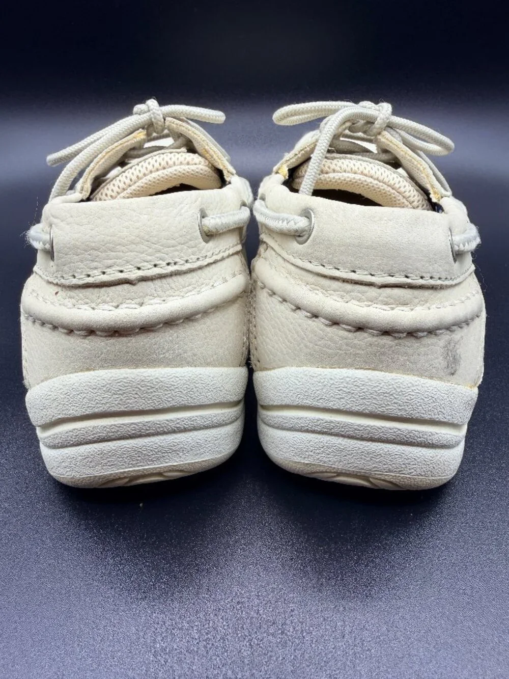 Earth Shoe Cream Leather Boat Shoes Men's Size 8